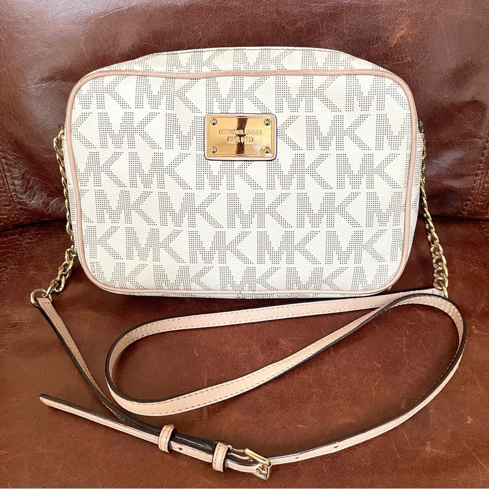 Michael Kors Jet Set Crossbody Purse Bag